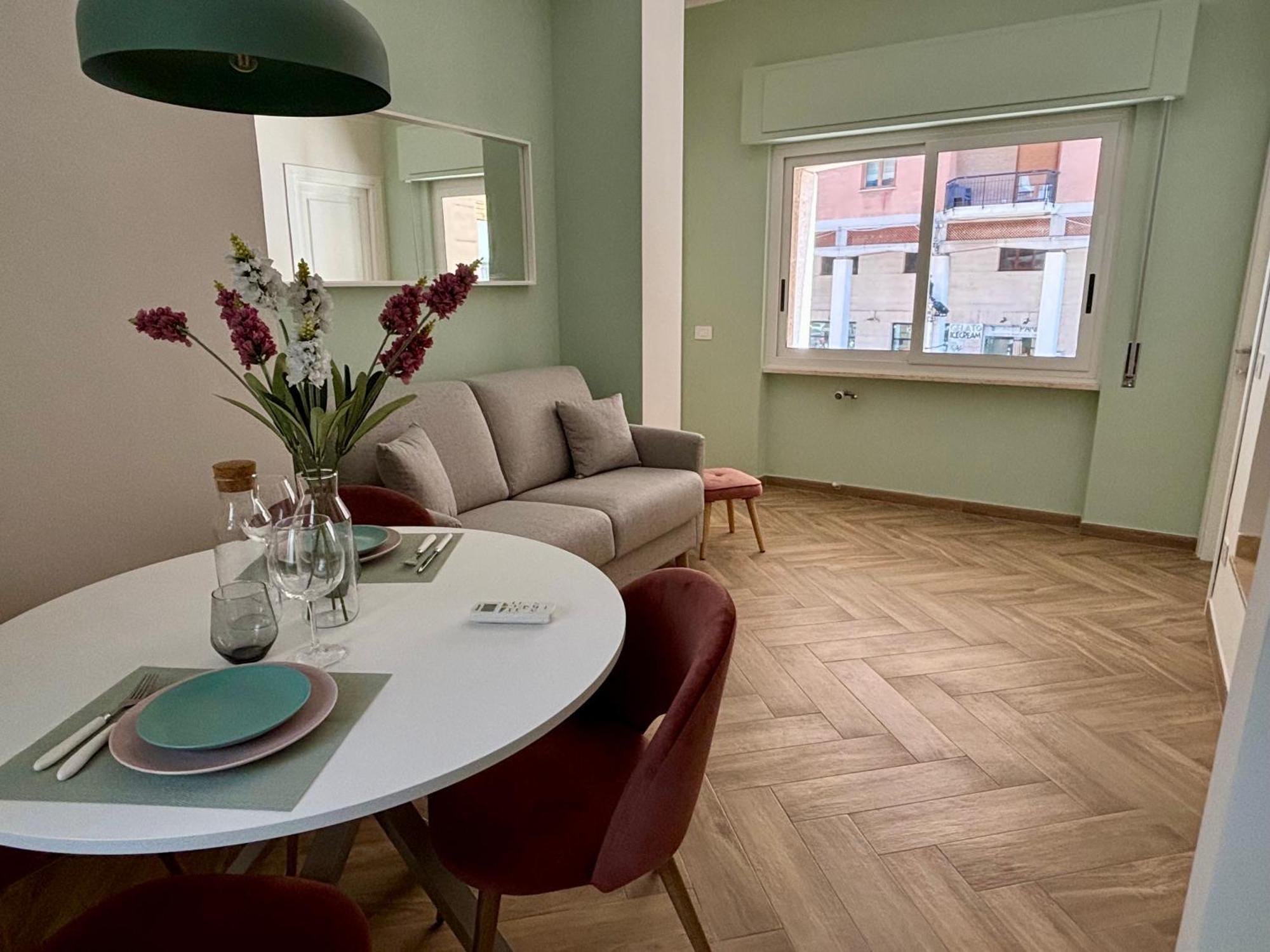 Corso Marconi Boutique Apartment - Luxury Central Apartment Next To The Port Civitavecchia Kültér fotó
